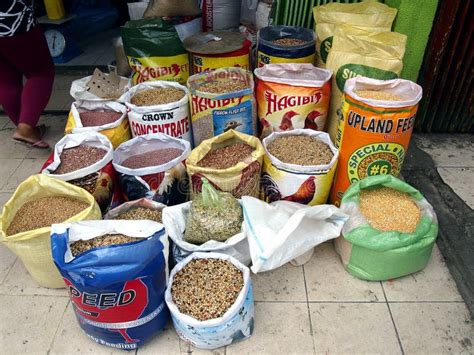 Poultry feeds Philippines .